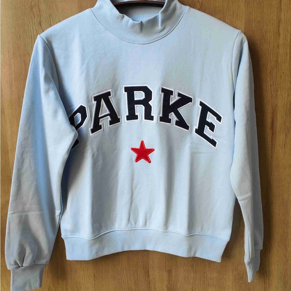 PARKE Light Blue Star Sweatshirt NWT Size S/M